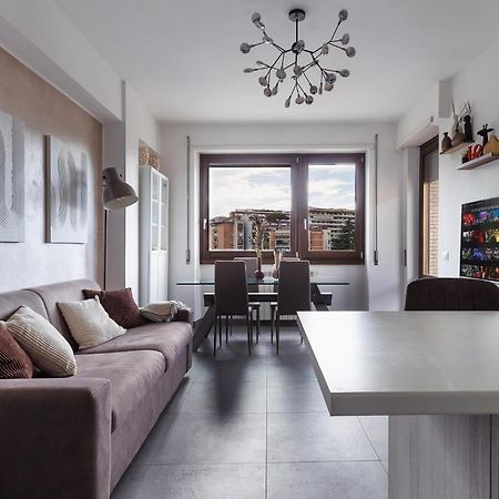 Radio Guest House Intero Appartamento Moderno A Trastevere Rome Bagian luar foto